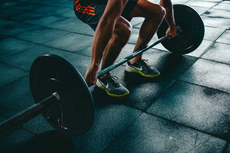 Fitness training and hydrogen water recovery